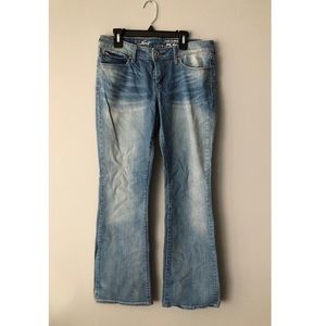 Levi’s Demi Curve Bootcut Jeans